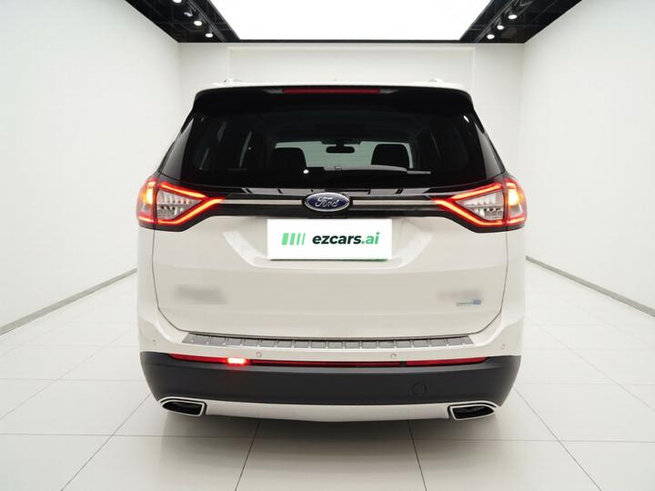 Edge 2016 EcoBoost 245 AWD 7-Seater photo 3