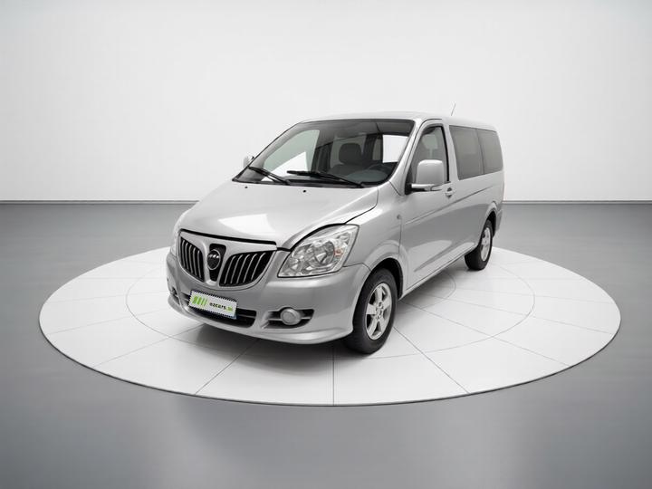 E 2017 2.0L Long Wheelbase 4Q20M