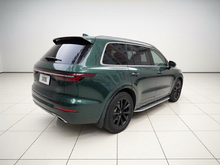 Li Auto ONE 2021 EREV 6-Seater photo 6