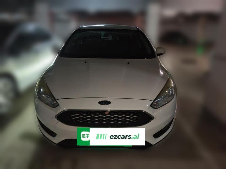Focus 2017 Hatchback 1.6L AT Comfort photo 2