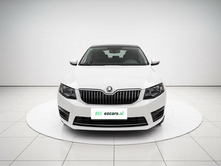 Octavia 2016 1.6L AT photo 2
