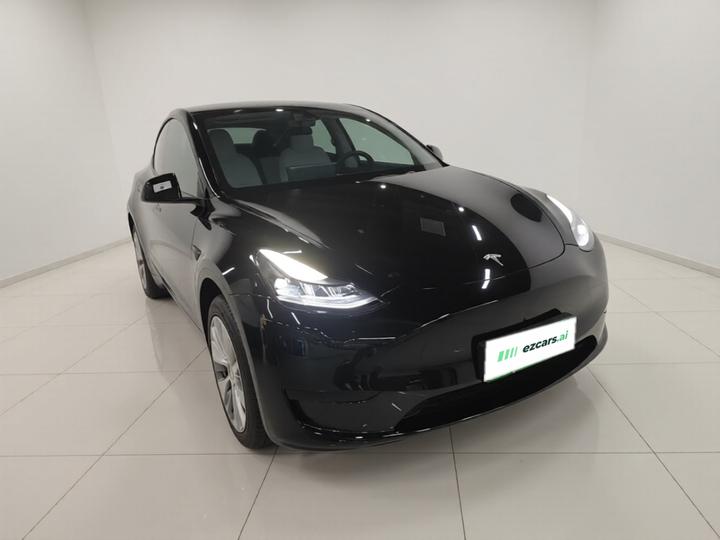 Model Y 2023 RWD photo 3