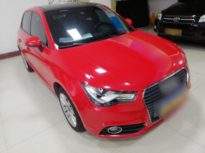 A1 2014 30 TFSI Sportback Comfort photo 3