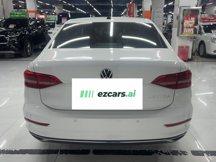 Lavida 2021 1.5L AT photo 5