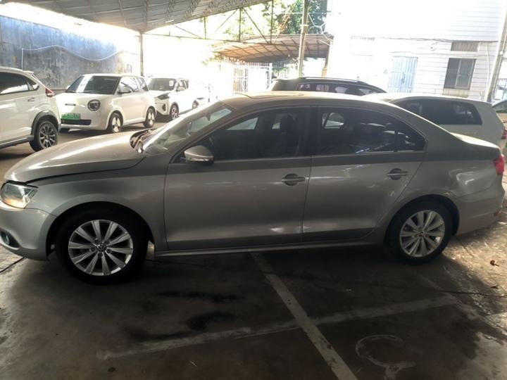 Sagitar 2014 1.6L MT Comfort photo 4
