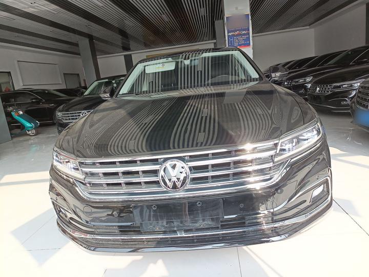 2021 380TSI Premium photo 2