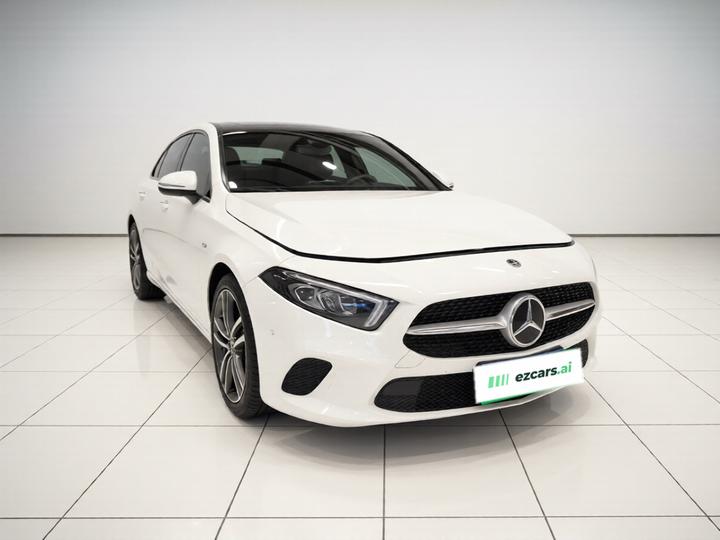 A-Class 2019 A 200 L photo 3