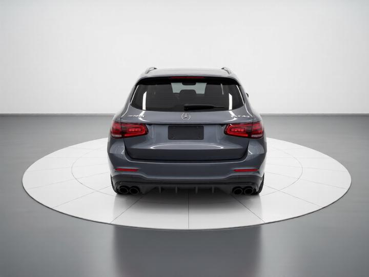 GLC AMG 2022 AMG GLC 43 4MATIC photo 5