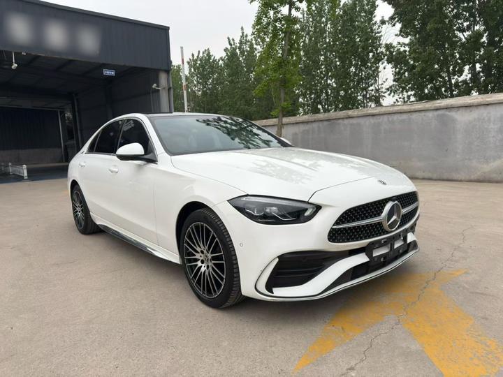 C-Class 2024 Facelift C 260 L Sport photo 3