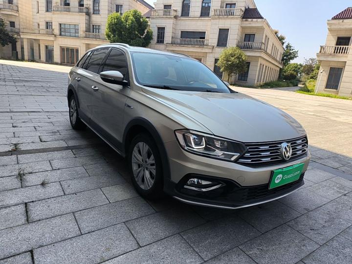 C-TREK 2018 1.5L AT Comfort photo 3