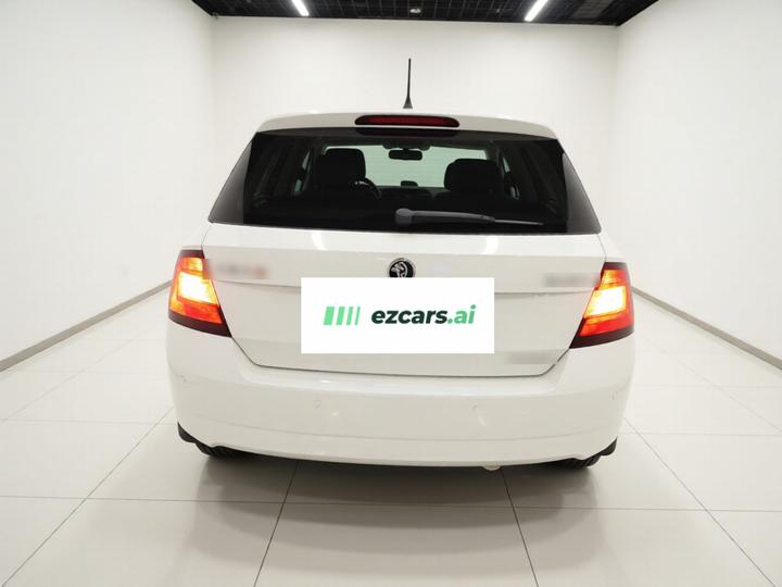 Fabia 2015 1.4L AT photo 5
