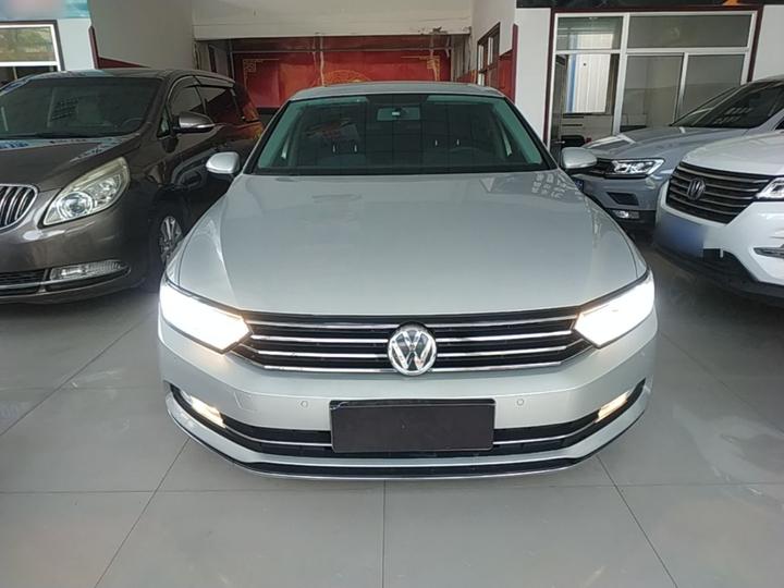 Magotan 2018 330TSI DSG Leading photo 2