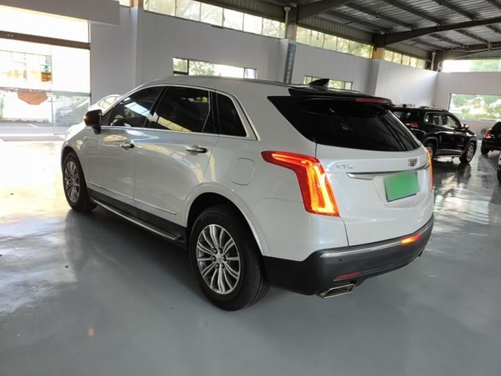 XT5 2016 25T Luxury photo 4