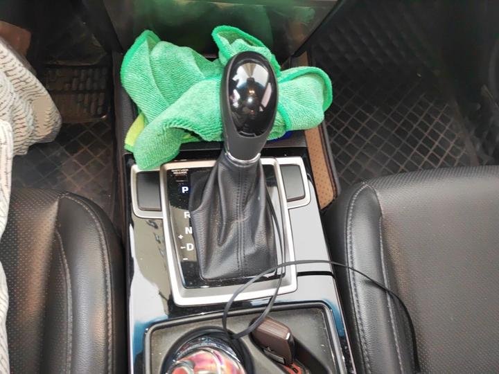 Mistra 2014 1.8L AT Premium DLX photo 6