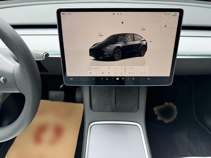 Model Y 2024 Long Range AWD photo 4