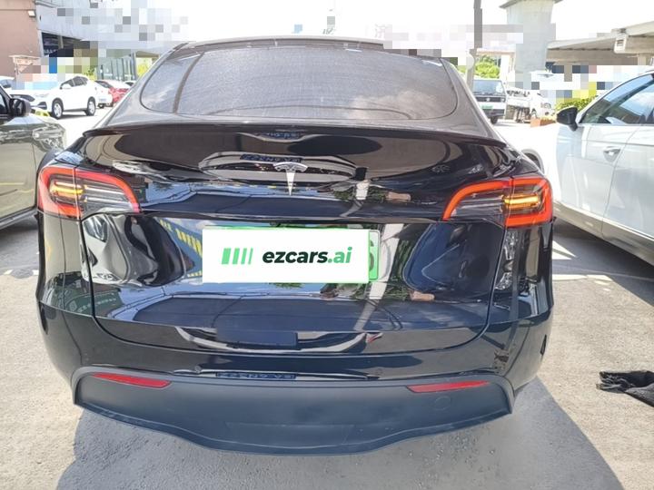 Model Y 2022 Long Range AWD photo 3