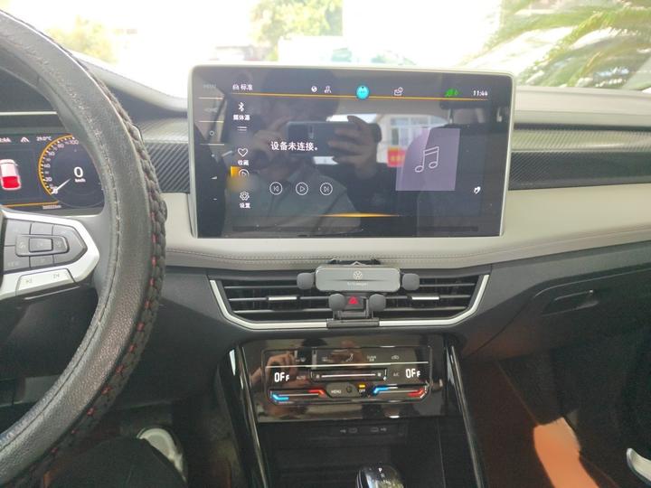 Tayron 2023 330TSI RWD Luxury Plus Advanced photo 5