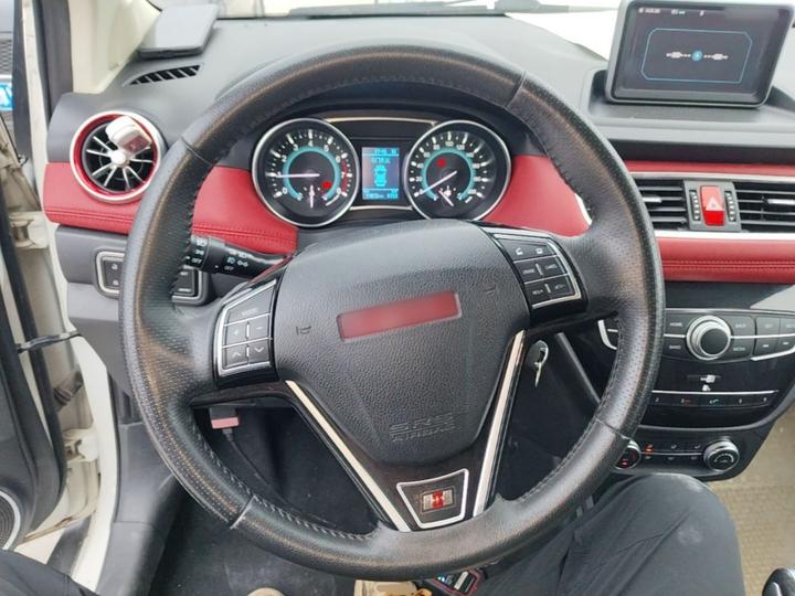 H1 2015 1.5L AMT Luxury photo 6