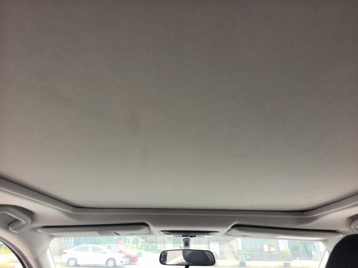 Vezel 2015 1.8L CVT RWD Luxury photo 8