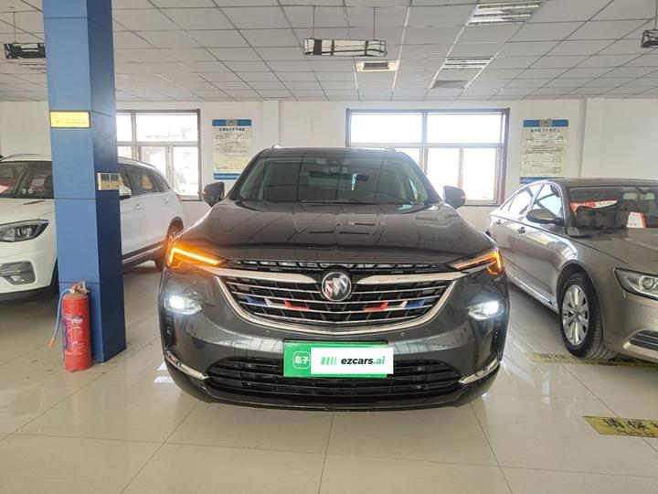 2020 28T AWD Premium photo 2