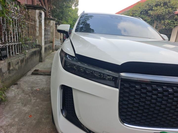 Li Auto ONE 2020 EREV 6-Seater photo 7