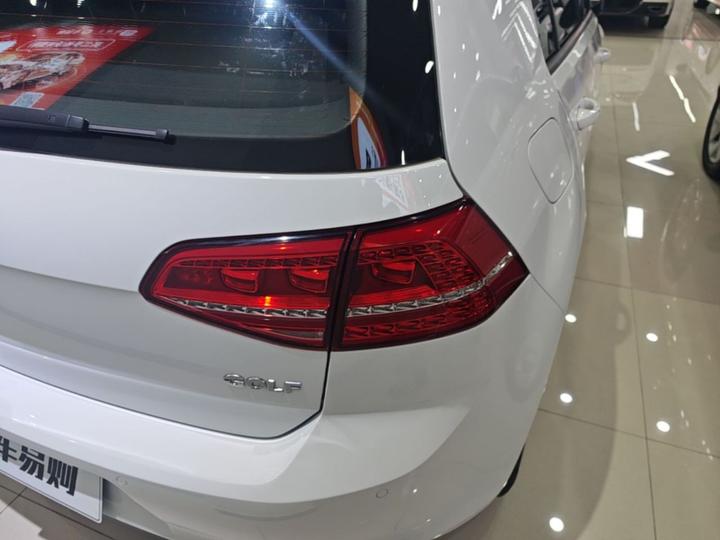Golf 2016 1.6L AT Fashion photo 7