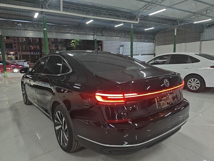Passat 2025 330TSI Elite photo 4