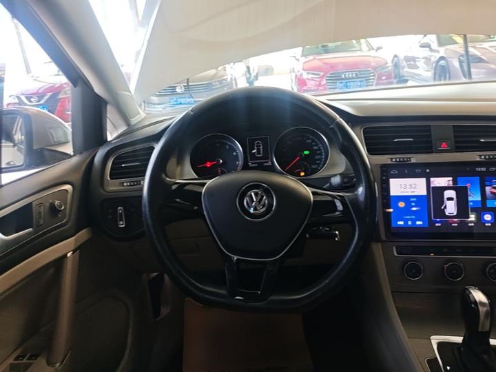 Golf 2015 1.4TSI AT Comfort photo 6