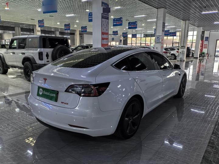 Model 3 2020 Facelift Standard Range RWD Upgraded photo 4
