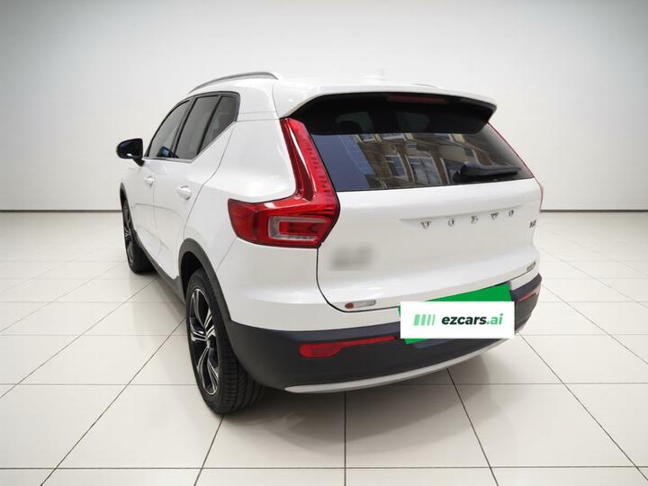 XC40 2021 T4 AWD Luxury photo 4