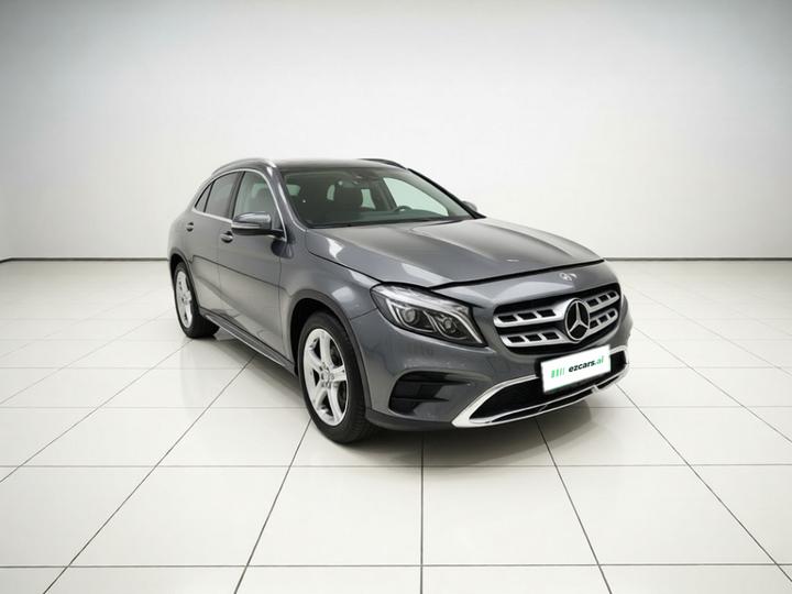 GLA 2017 GLA 200 Dynamic photo 3