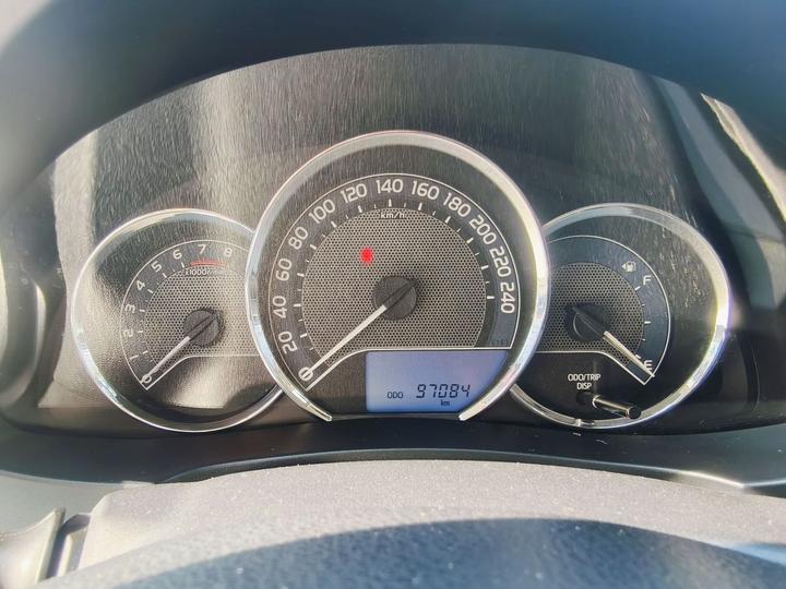 Levin 2016 1.6G CVT Elite photo 2