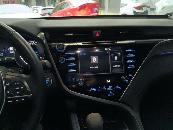 Camry 2018 Hybrid 2.5HG Luxury photo 2