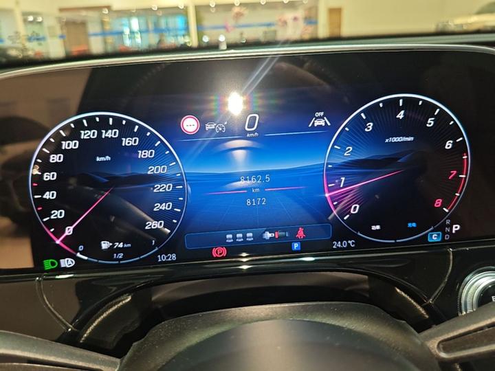E-Class 2024 E 300 L Luxury photo 7