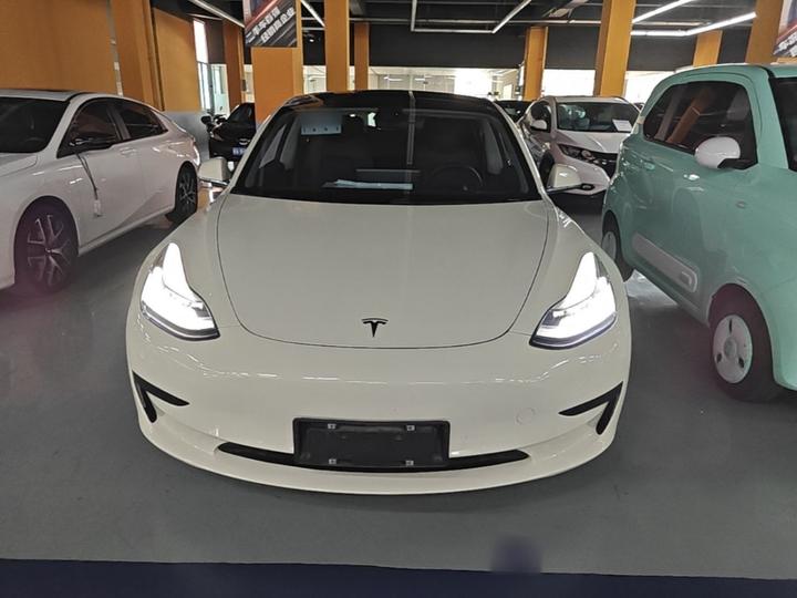 Model 3 2020 Standard Range RWD Upgraded photo 2