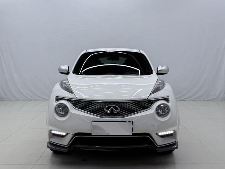 ESQ 2014 1.6L photo 2