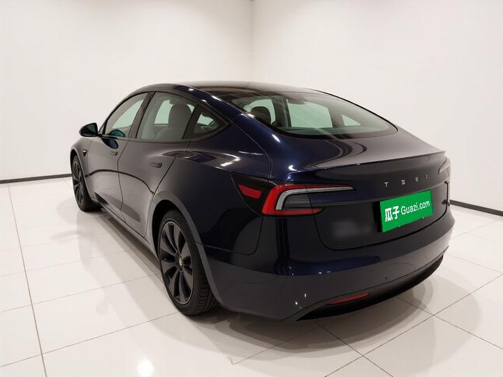 Model 3 2025 RWD photo 4