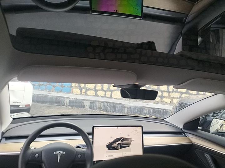 Model 3 2022 RWD photo 7