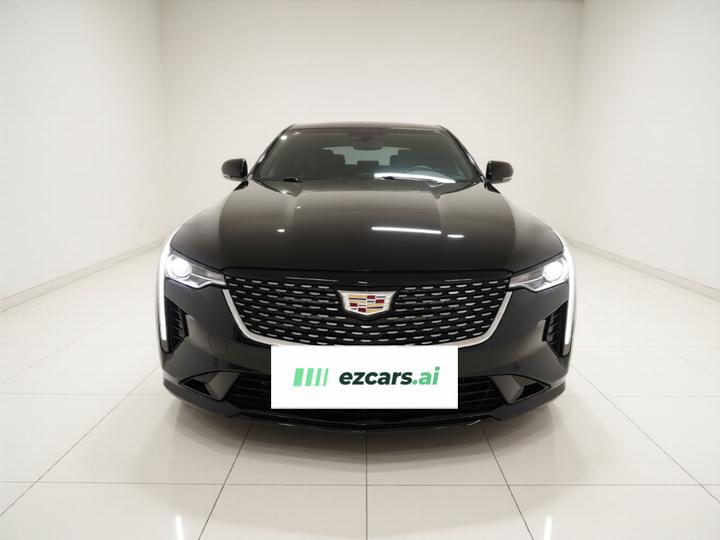 CT4 2022 28T Luxury photo 2