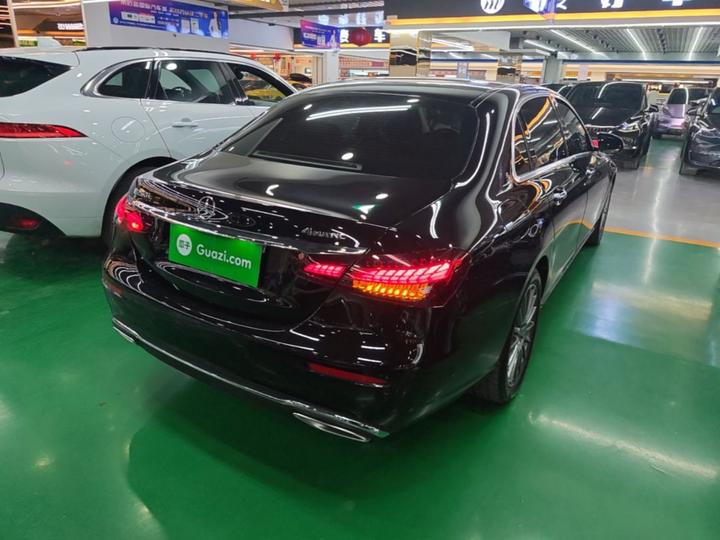 E-Class 2023 Facelift E 260 L 4MATIC photo 4