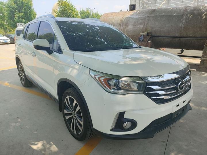 GAC Trumpchi GS4 2017 235T MT RWD Luxury photo 3