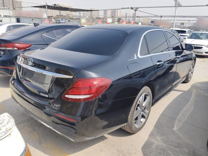 E-Class 2018 E 200 L Sport photo 4