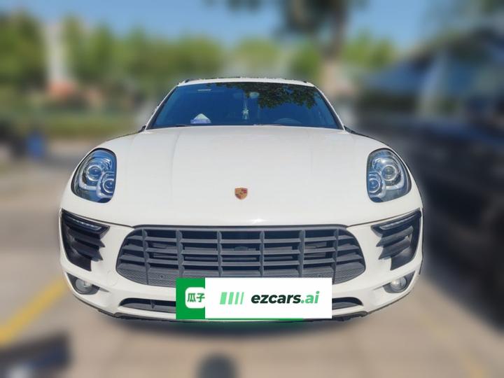 2016 Macan 2.0T photo 2