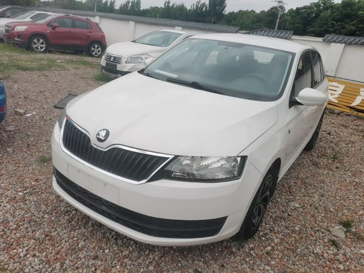 Rapid Spaceback 2014 1.4TSI DSG
