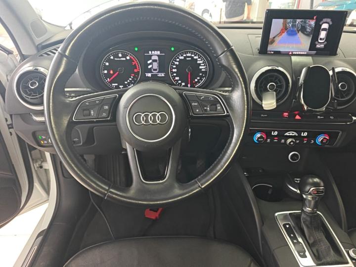 A3 2018 30 Anniversary Limousine 35 TFSI photo 5