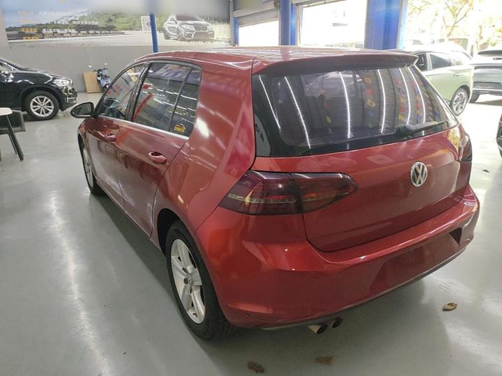 Golf 2016 230TSI AT Comfort photo 4