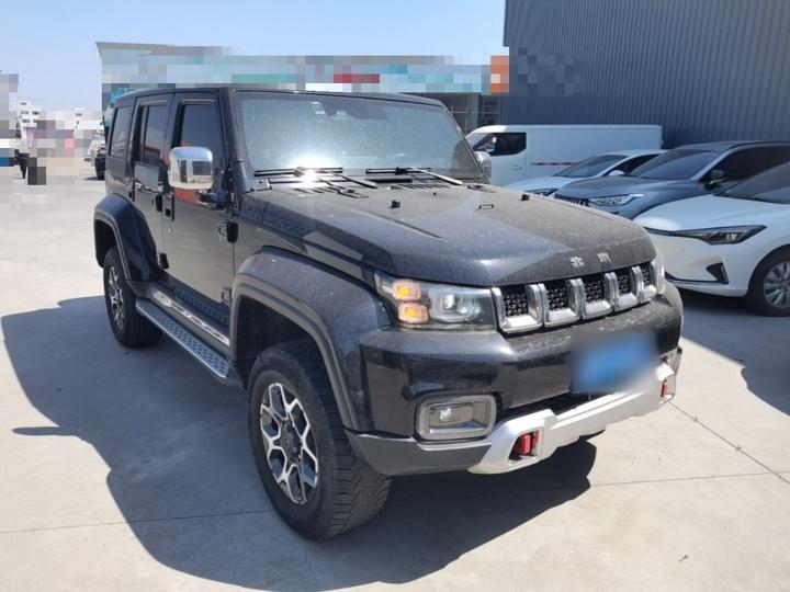 BJ40 2019 PLUS 2.3T AT AWD Exclusive China VI photo 3