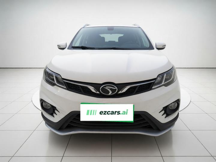 DX3 2016 1.5T CVT Premium photo 2