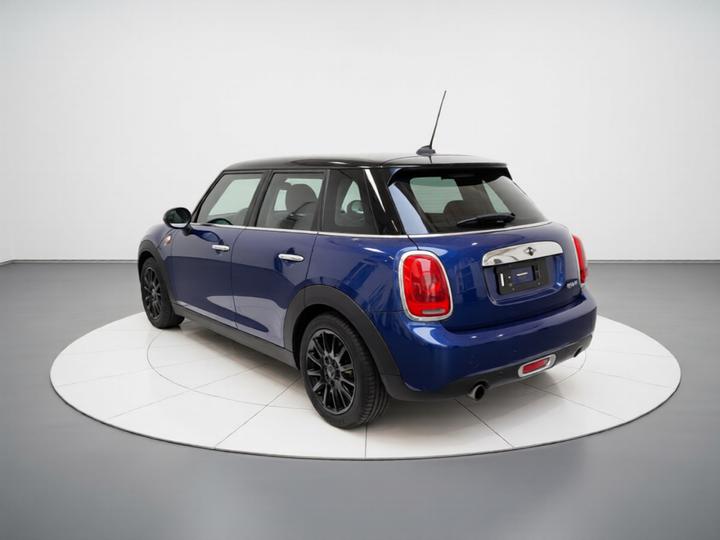 2015 1.5T COOPER Fun 5-Door photo 4