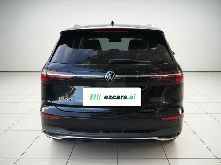 Viloran 2020 330TSI Luxury photo 3